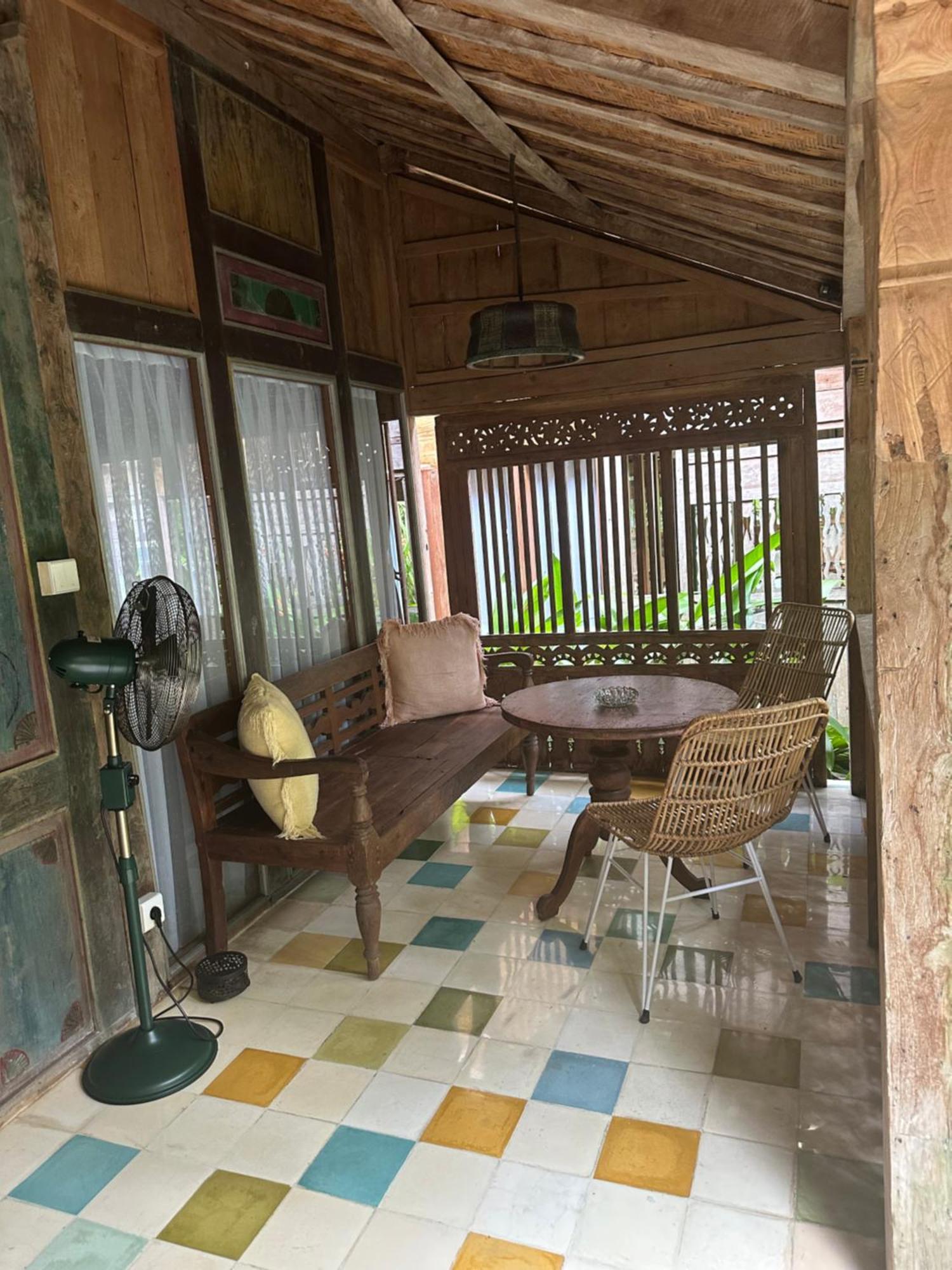 Umakayu Joglo Villa Canggu - Boutique Hotel Exterior photo