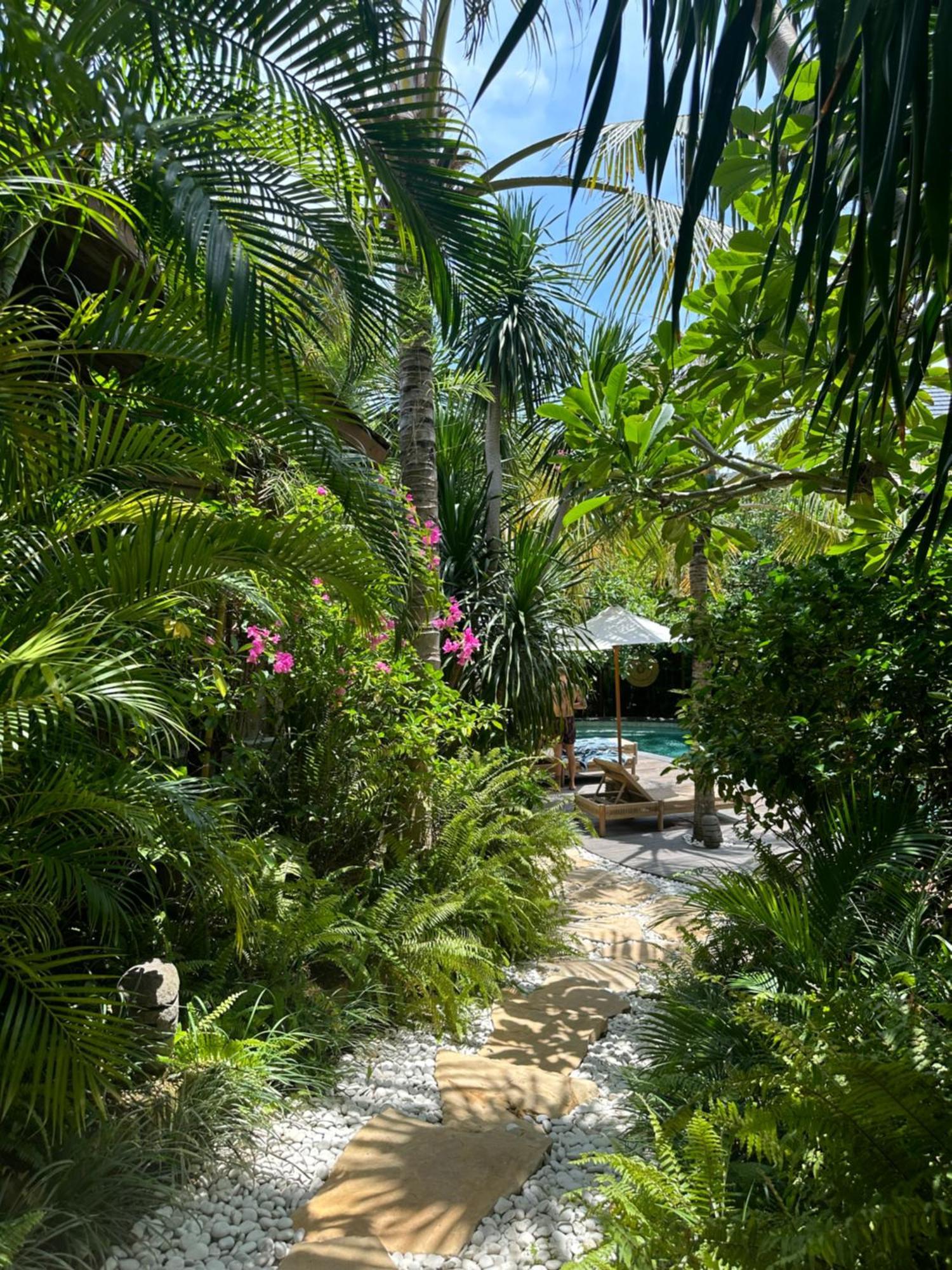 Umakayu Joglo Villa Canggu - Boutique Hotel Exterior photo