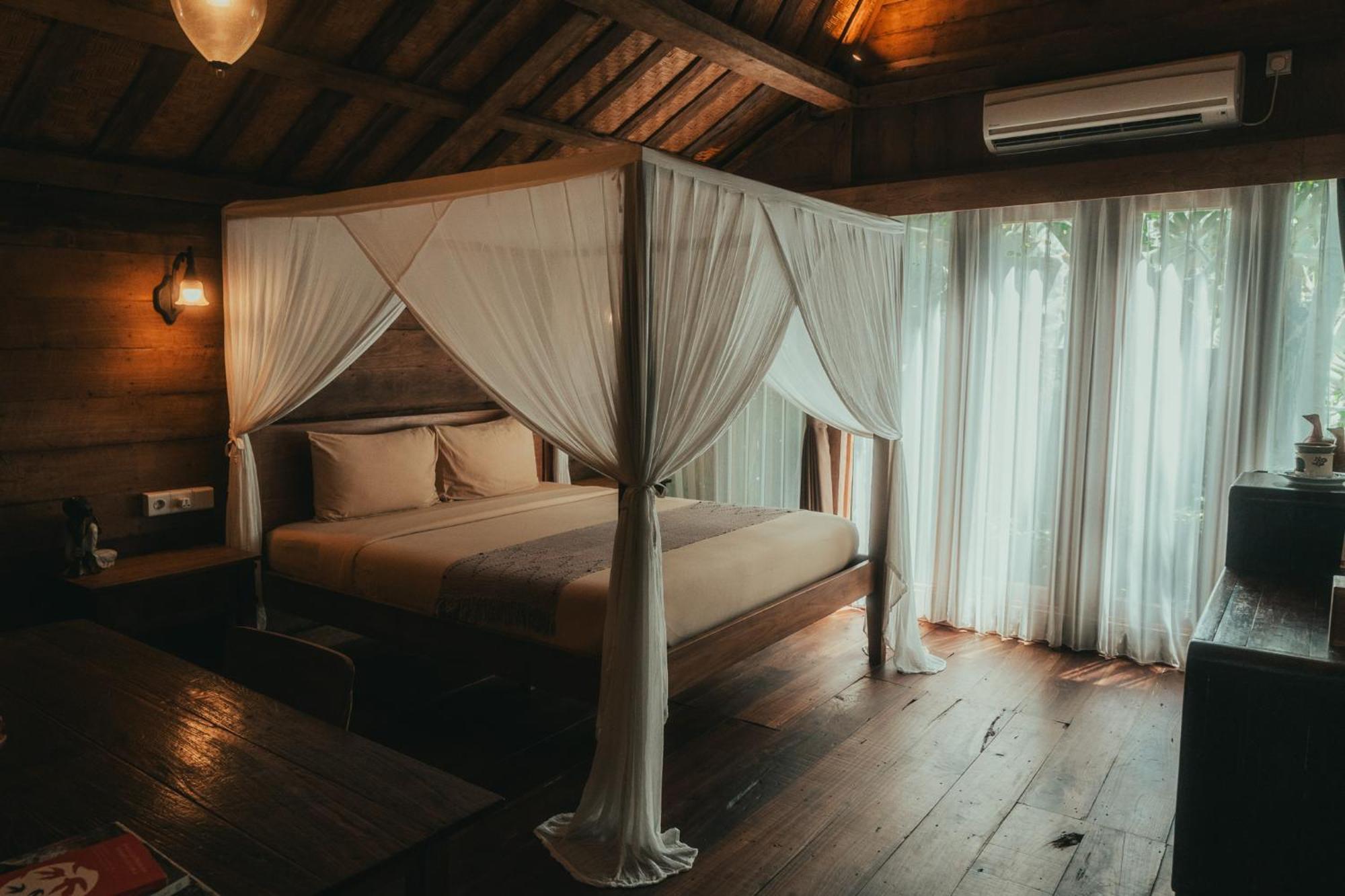 Umakayu Joglo Villa Canggu - Boutique Hotel Exterior photo