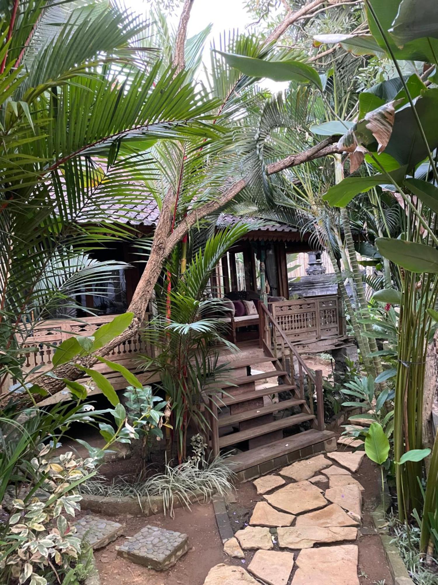Umakayu Joglo Villa Canggu - Boutique Hotel Exterior photo