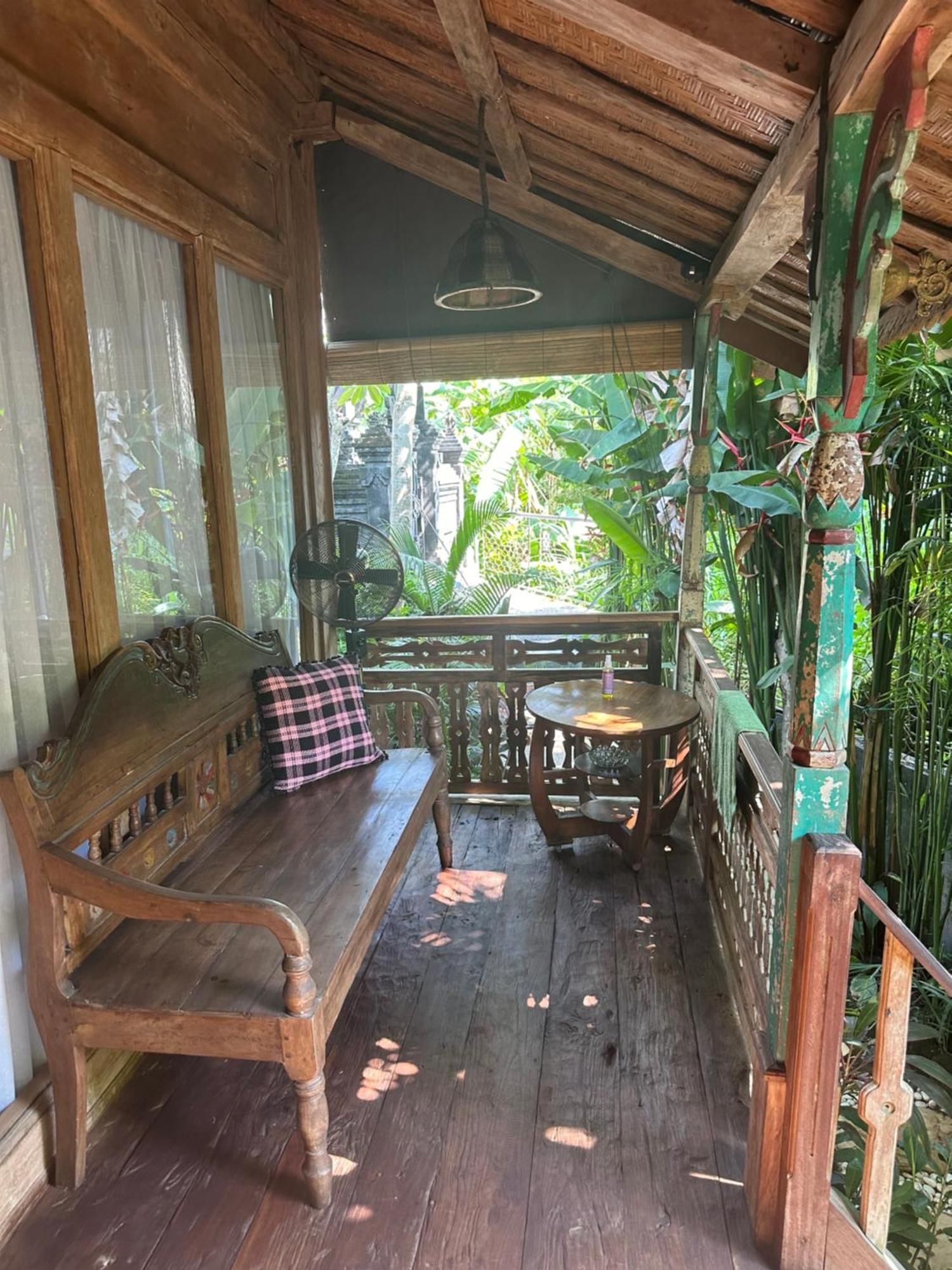 Umakayu Joglo Villa Canggu - Boutique Hotel Exterior photo