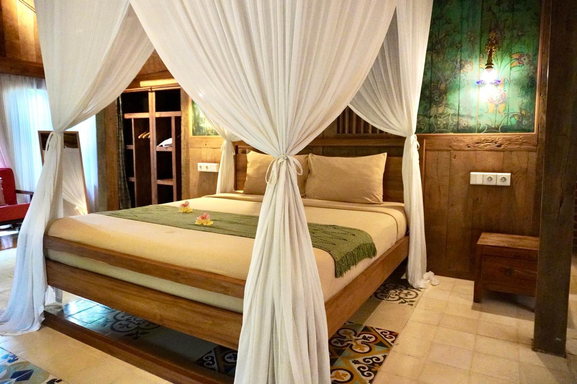 Umakayu Joglo Villa Canggu - Boutique Hotel Exterior photo