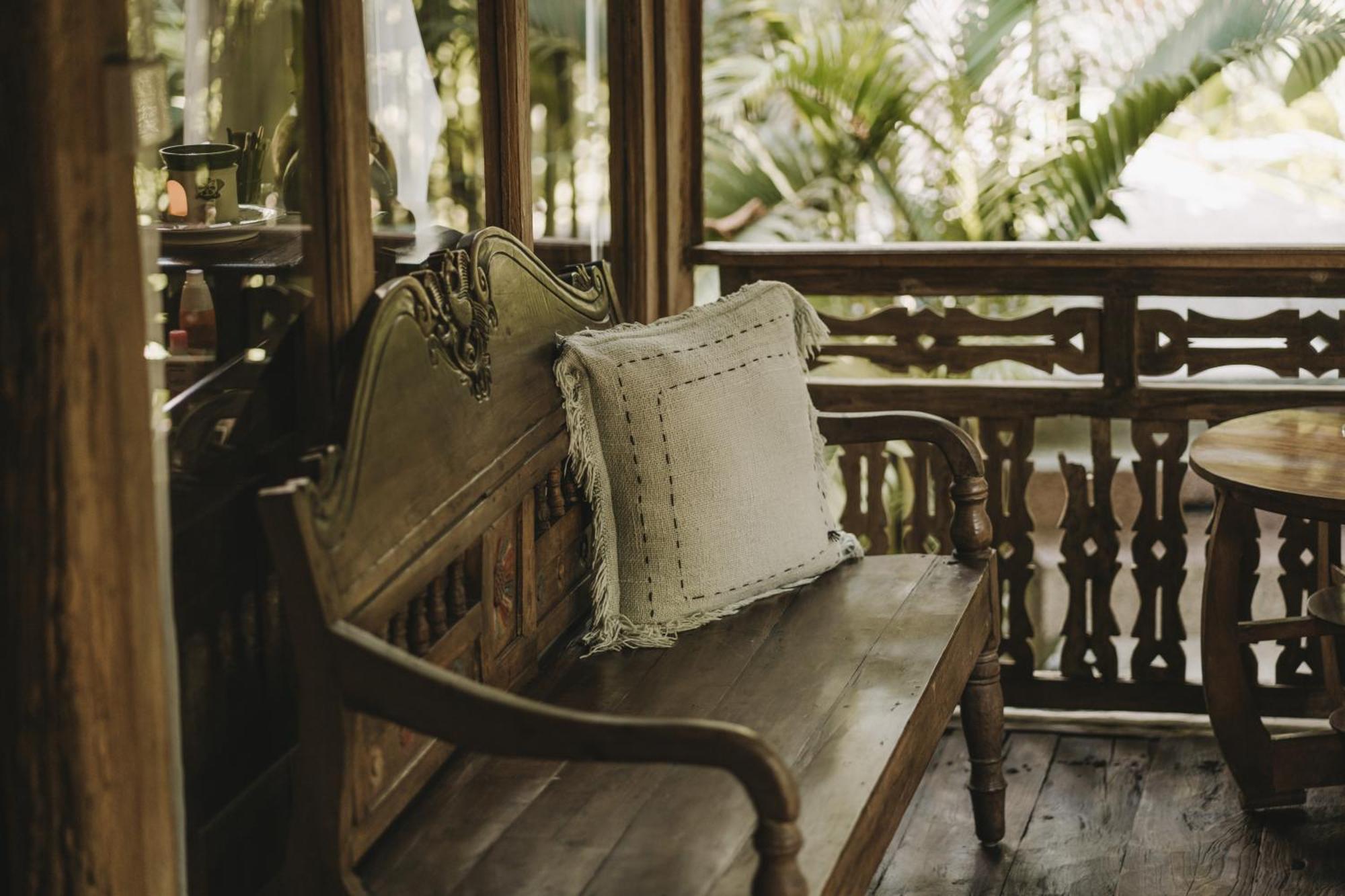 Umakayu Joglo Villa Canggu - Boutique Hotel Exterior photo